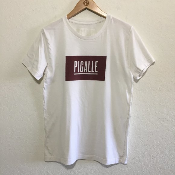PIGALLE Tops - COPY - PIGALLE Block Graphic Crew Neck T Shirt Womens Size Medium White Burgundy
